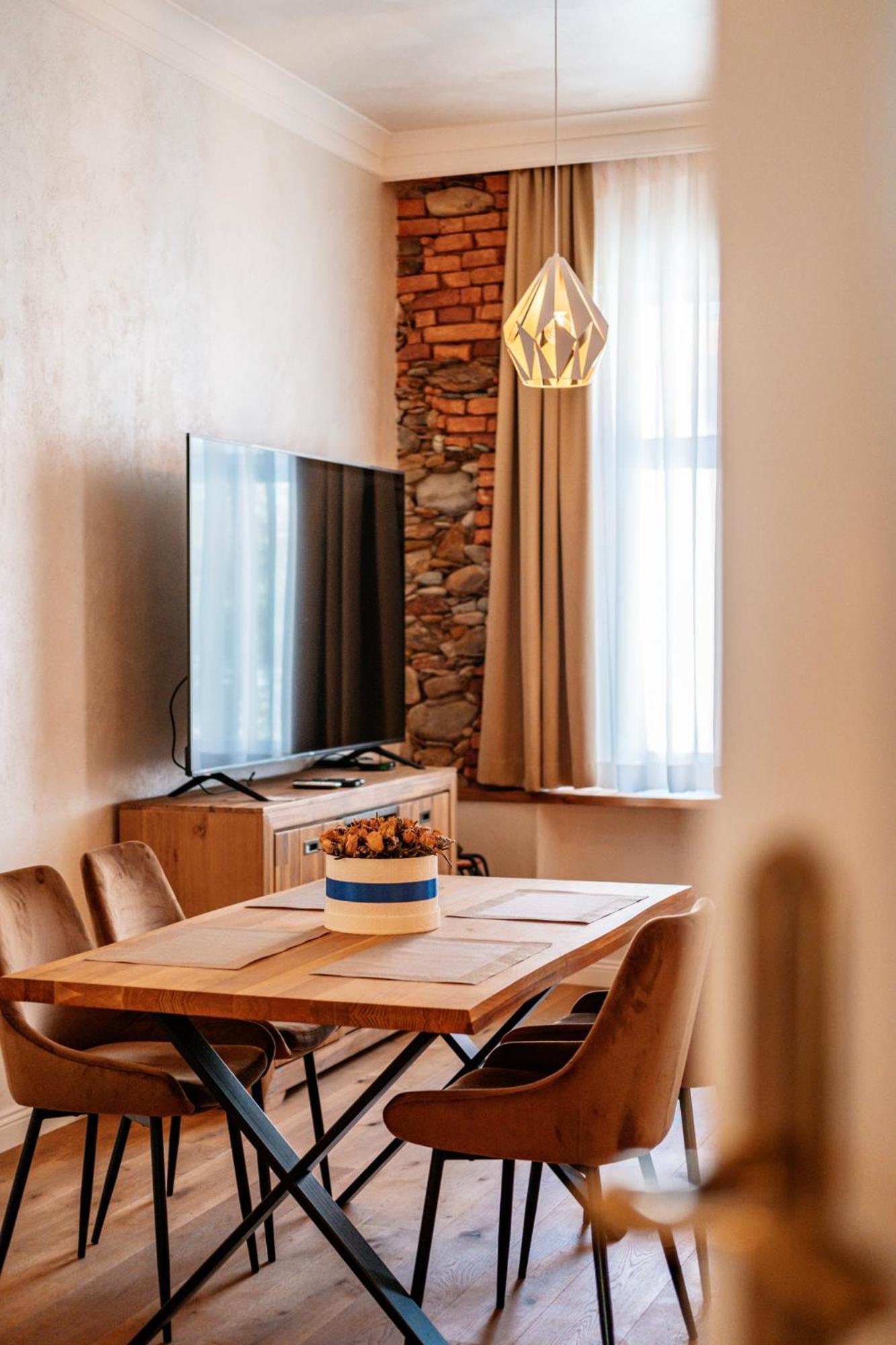Hisa Ancka, Boutique Hotel & Maja Rooms Slovenj Gradec Exterior photo