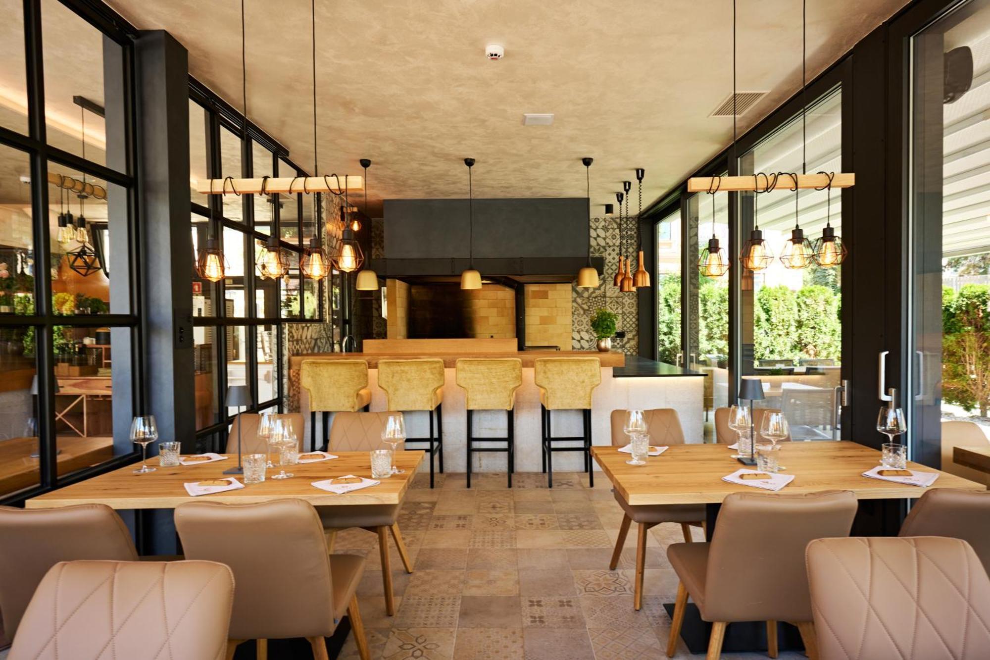 Hisa Ancka, Boutique Hotel & Maja Rooms Slovenj Gradec Exterior photo